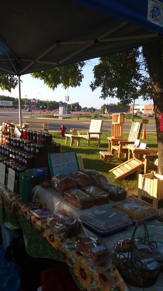 2019 04 25 Mora Farmers Market Submitted bread and pastry display