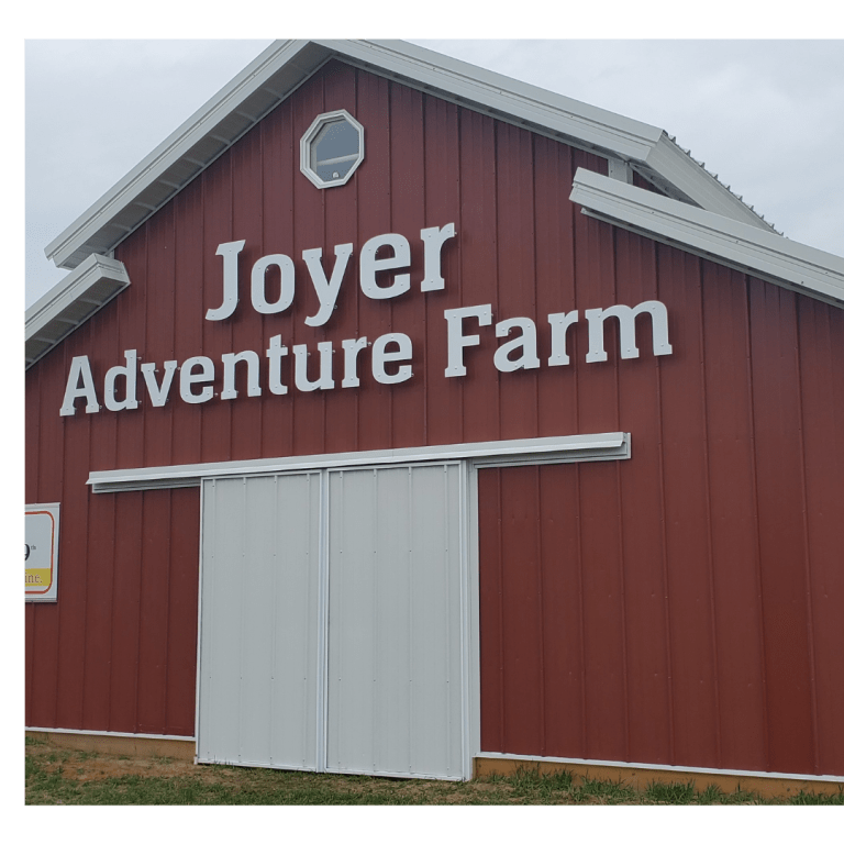 Joyer Adventure Farm Barn
