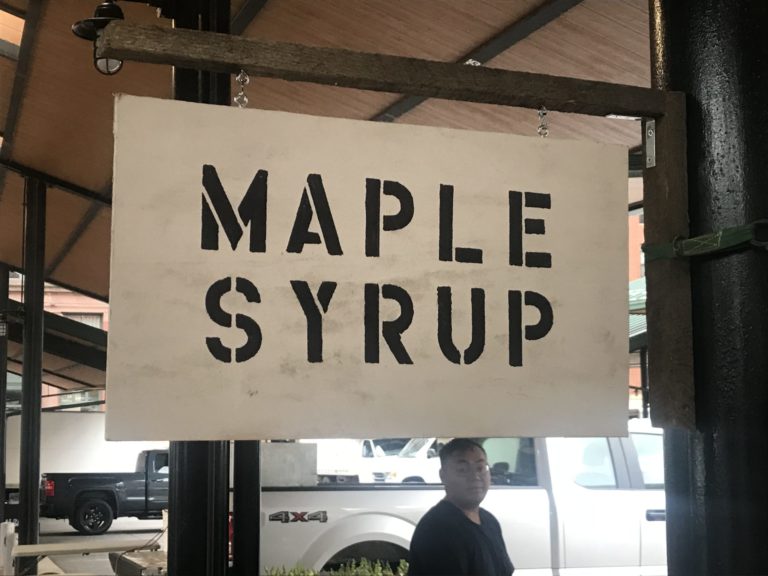 Maple syrup sign