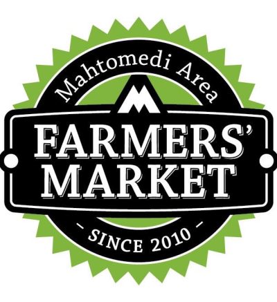 Logo featuring the words "Mahtomedi Area Farmers' Market Since 2010"